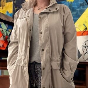 VTG Nordstrom Women's Creamy Jacket Petite M Hidden Hood